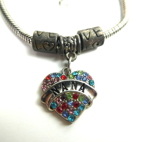 Nana Grandma Grandmother Love Heart Charm Beaded Silver Tone Bracelet Rainbow - Picture 1 of 6